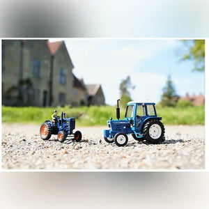 Britains Ford 6600 Tractor 1:32 Scale Model 43308