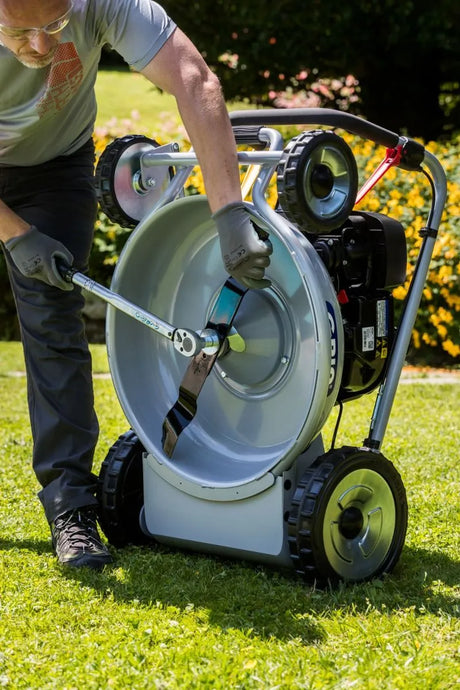 GRIN HM53A Mulching Lawnmower