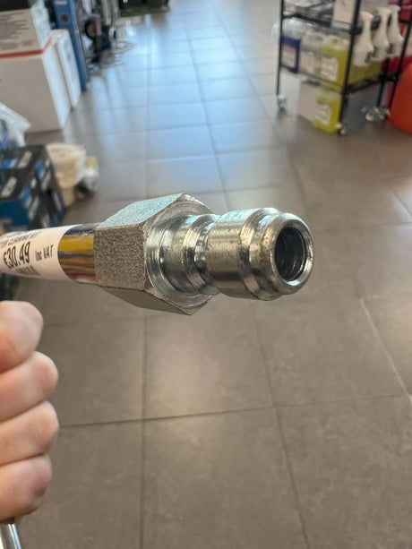High-Pressure Gutter Cleaning Lance with Quick Release Nozzle System, M22 Male Inlet, 1/4" NPT Female Outlet