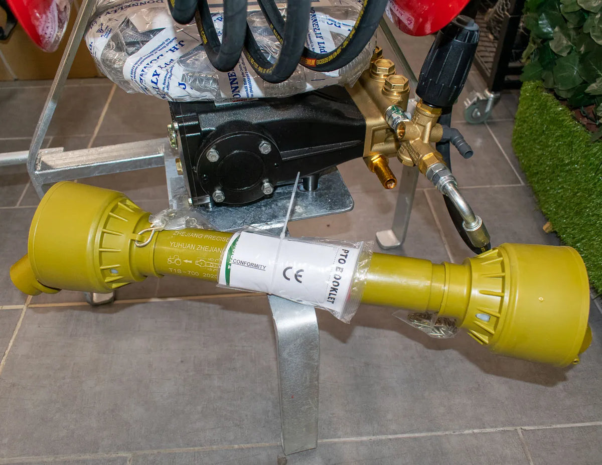 Hawk 4000 PSI PTO Pressure Washer with Reel