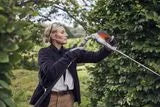 Husqvarna 520iHT4 Battery-Powered Telescopic Pole Hedge Trimmer
