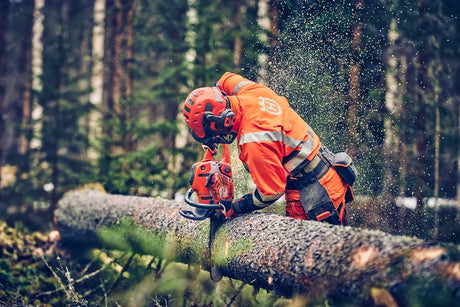 Husqvarna 560 XP Mark II Chainsaw 15" Bar