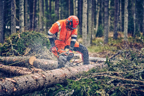 Husqvarna 560 XP Mark II Chainsaw 15" Bar