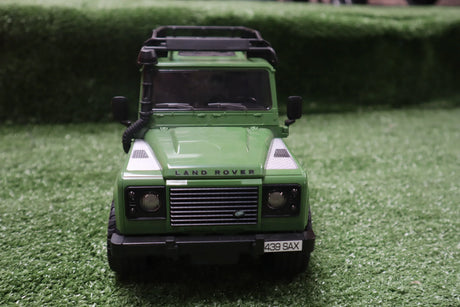 Bruder Landrover Defender