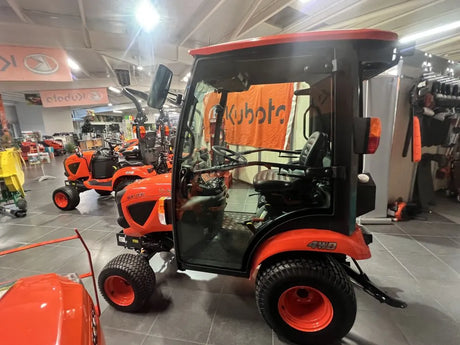 Kubota BX-231 Cab