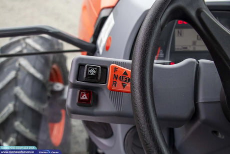 Kubota M5112
