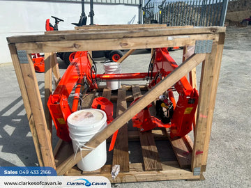 Kubota LA525 Front Loader