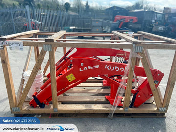 Kubota LA525 Front Loader