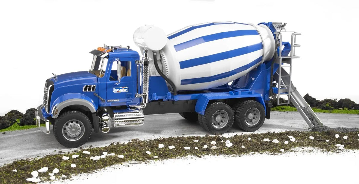 Bruder MACK Granite Cement mixer
