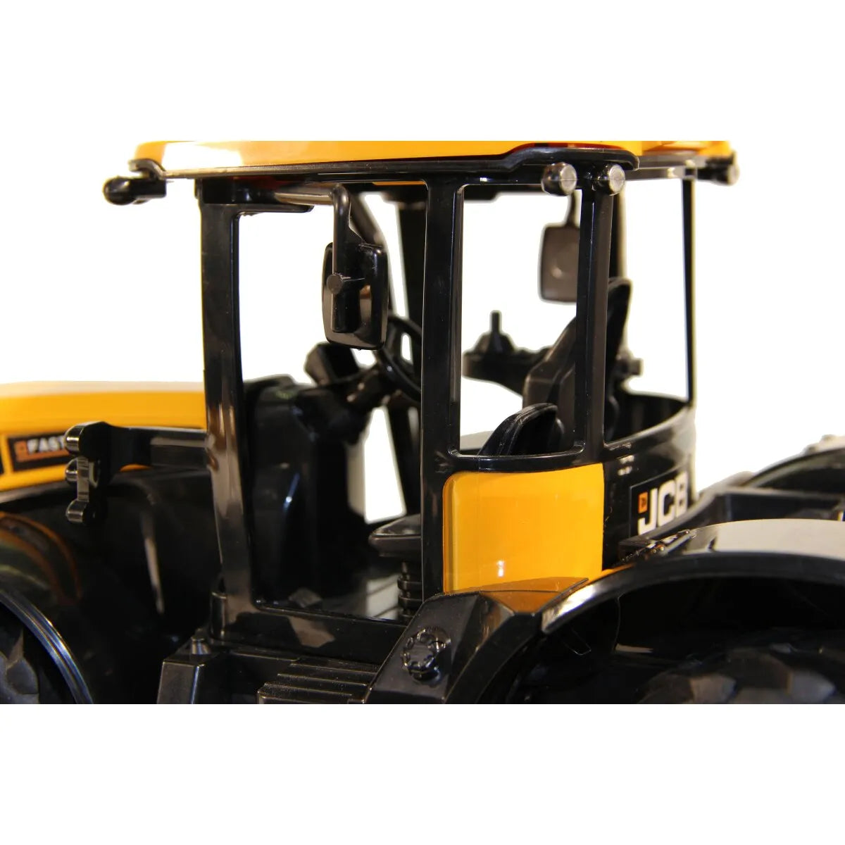 Jamara JCB Fastrac Tractor 1:16 2.4GHz RC
