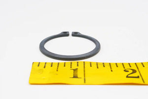 Kubota 04612-00320 External Circlip – Genuine Retaining Ring for Hydraulic & Lift Systems