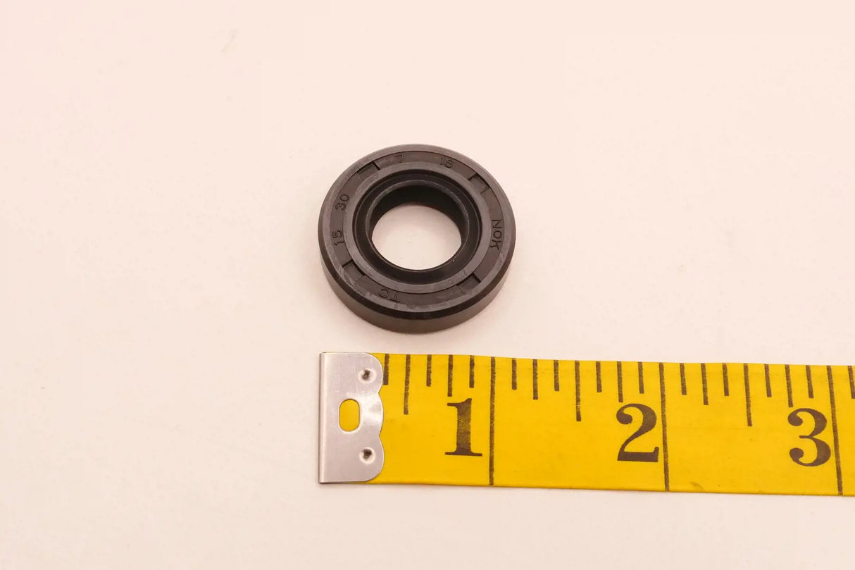 Kubota 09500‑15307 Transmission Input Shaft Oil Seal - OEM Replacement