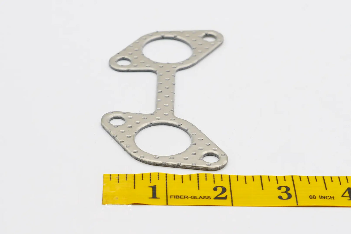 Kubota 15841‑12360 Exhaust Manifold Gasket | OEM Sealing for Generator & Engine Systems