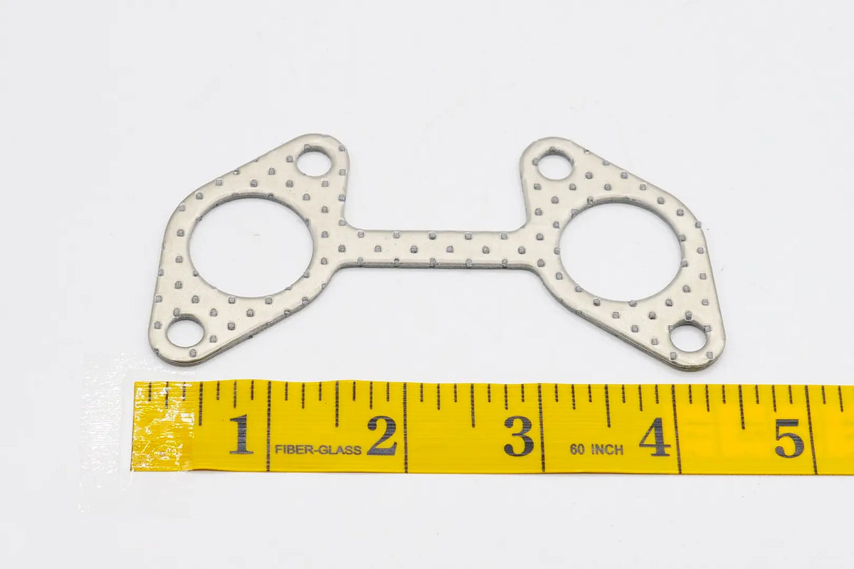 Kubota 15841‑12360 Exhaust Manifold Gasket | OEM Sealing for Generator & Engine Systems