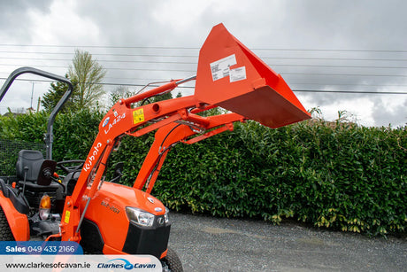 Kubota B2-261 Loader
