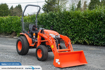 Kubota B2-261 Loader