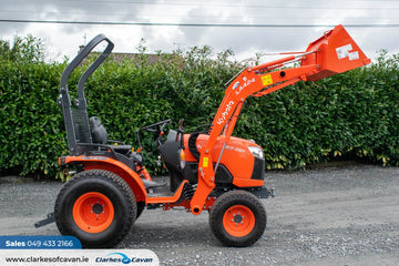 Kubota B2-261 Loader