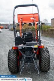 Kubota B2-261 Loader