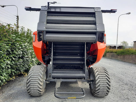 Kubota BF3500 Heavy Duty Baler
