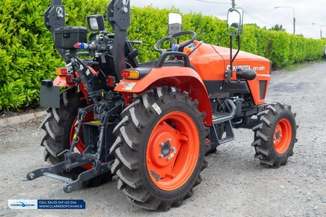 Kubota EK1-261 Compact Tractor