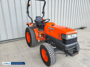 Kubota L3200
