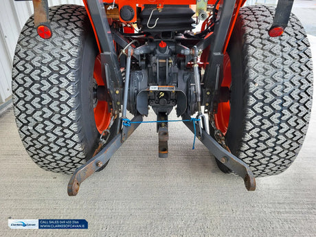 Kubota L3200