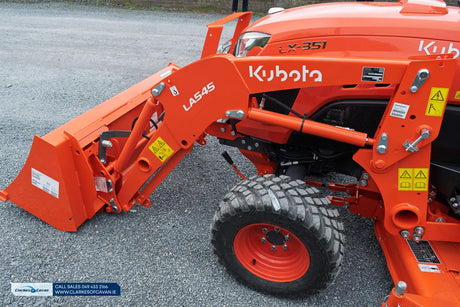 Kubota LX-351 Cab and Loader