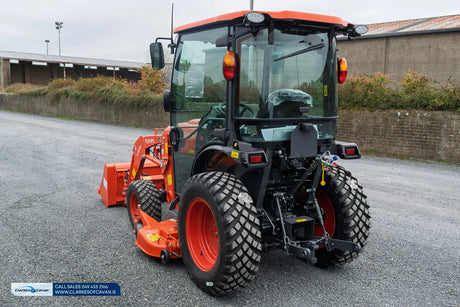 Kubota LX-351 Cab and Loader