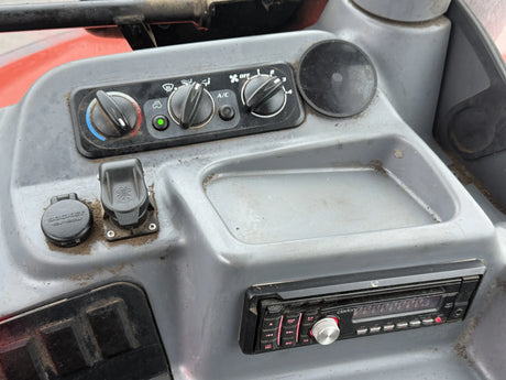 Kubota M135GX-III