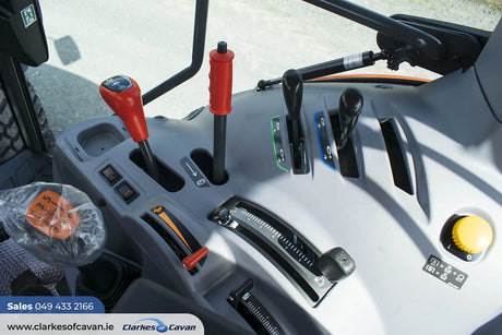 Kubota M5112 Turf Tyres