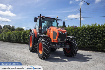 Kubota M6-121U