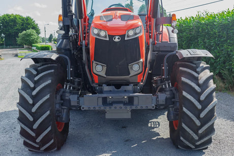 Kubota M6-132 with LK2400H Front Loader