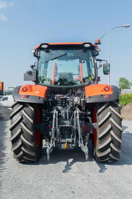 Kubota M6-132 with LK2400H Front Loader