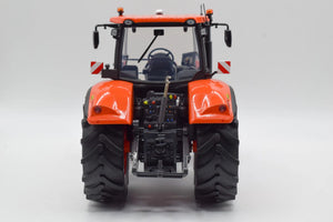 Kubota M7‑174 Model Tractor 1:32 Scale Die‑Cast with Weights by Universal Hobbies