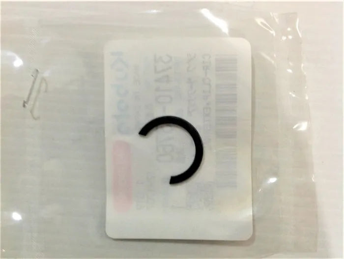 Kubota OEM External Circlip (37410-13760) - Universal Joint & HST Fan Retainer