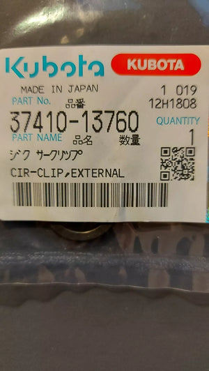 Kubota OEM External Circlip (37410-13760) - Universal Joint & HST Fan Retainer