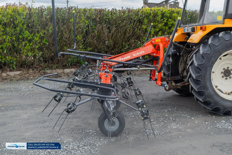 Kubota TE4555 Tedder
