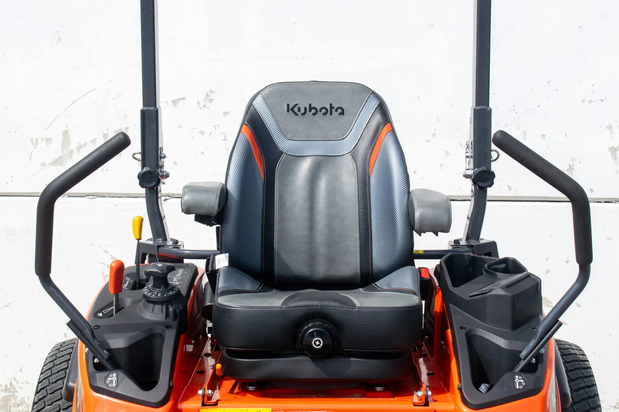 Used Kubota ZD1211 Zero Turn Lawnmower