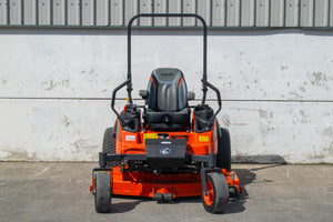 Used Kubota ZD1211 Zero Turn Lawnmower