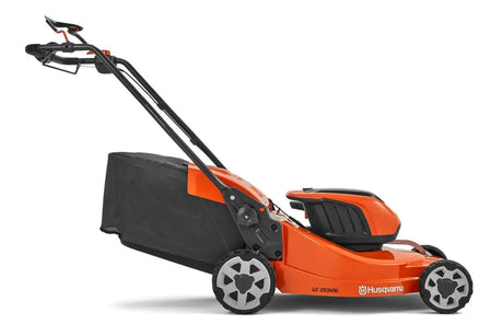 Husqvarna LC 353iVX Self Propelled Lawnmower
