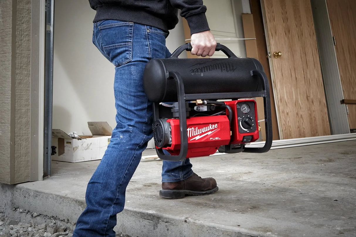 Milwaukee M18 FUEL™ Cordless Air Compressor 18V Brushless 7.6L Bare Unit (M18 FAC-0)