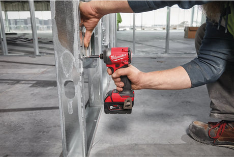 Milwaukee M18 FUEL ¼" Hex Impact Driver Bare Unit | Compact Design with 226 Nm Torque 