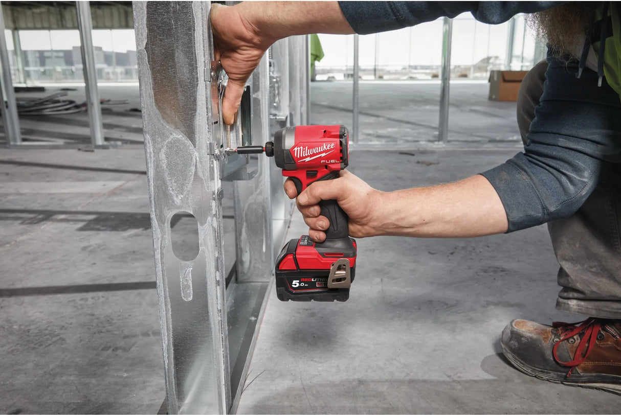 Milwaukee M18 FUEL ¼" Hex Impact Driver Bare Unit | Compact Design with 226 Nm Torque 