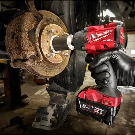 Milwaukee M18 FUEL ½" Mid-Torque Impact Wrench | 881 Nm Torque & Compact Design