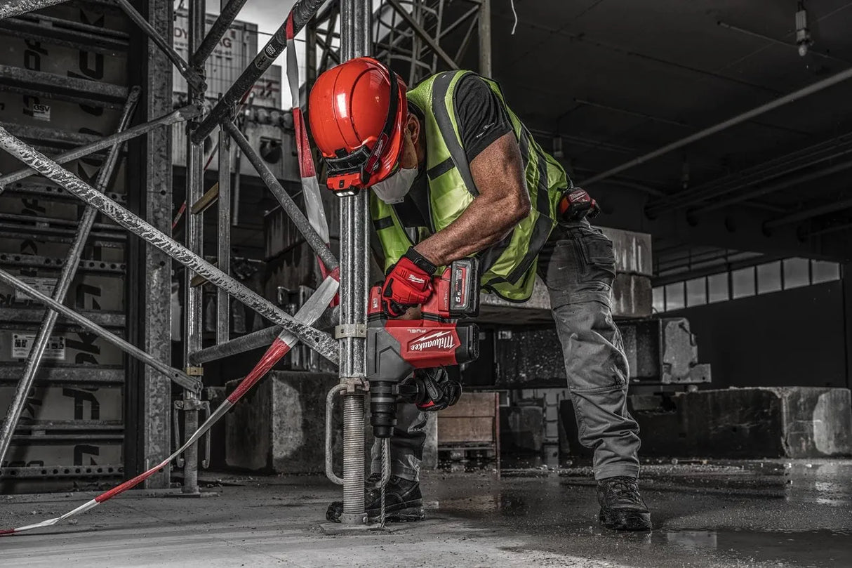 Milwaukee M18 FUEL 32mm SDS-Plus Hammer Drill with ONE-KEY & FIXTEC Chuck Kit (M18 ONEFHPX-552X)