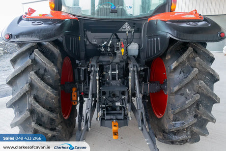 Kubota M6-101U