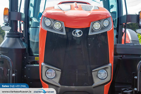 Kubota M6-132