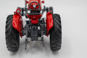 Universal Hobbies Massey Ferguson Red 35X 1:32 Model