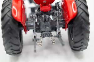 Universal Hobbies Massey Ferguson Red 35X 1:32 Model