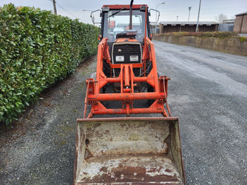 Massey Ferguson 390